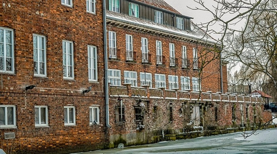 pętla żuławska ściana w wodzie (3)