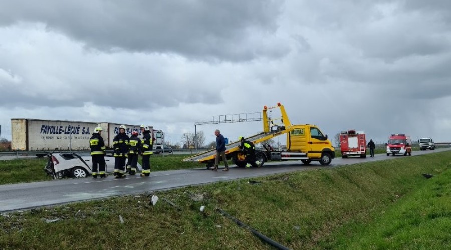 kolizja kmiecin, lądowanie lpr11