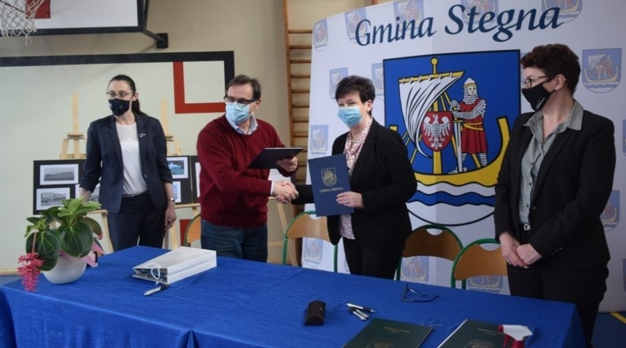 umowa hala stegna (19)