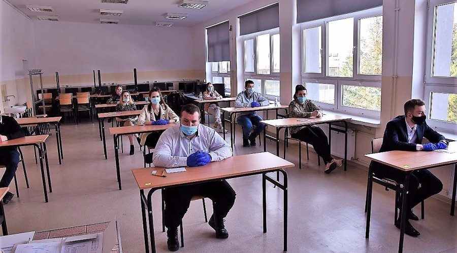 Matura 2021 w Zespole Szkół. Pierwszy dzień zmagań (4)
