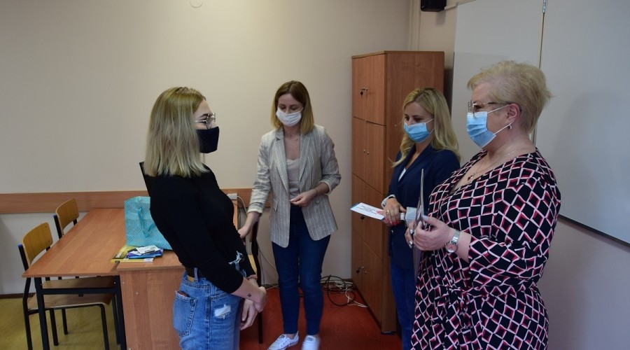 Konkurs z języka angielskiego zs nr 2 (9)