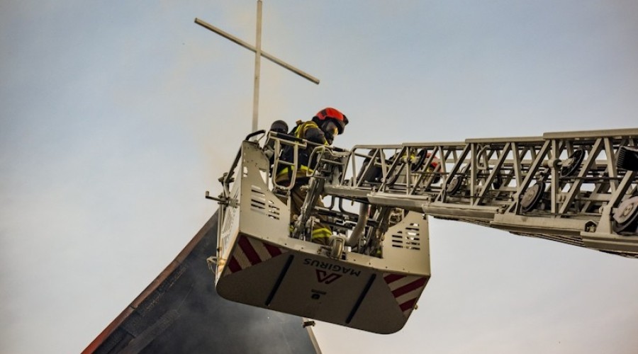 pożar kościoła kępki23