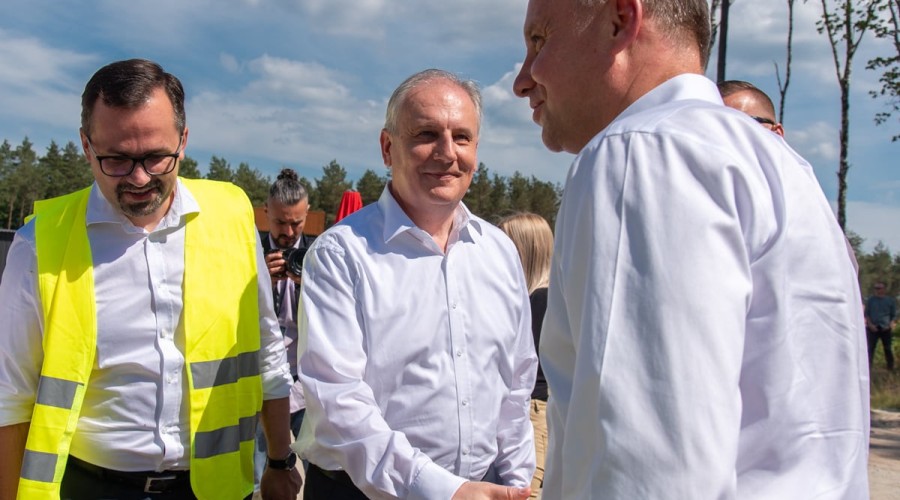 209933930_165575538946178_8162807790496070664_n