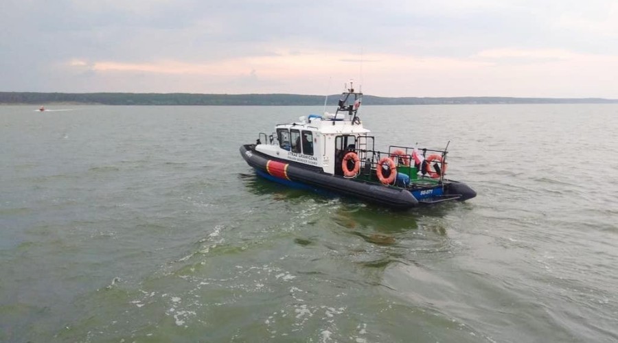 Człowiek za burtą. Akcja ratunkowa na Zalewie Wiślanym (6)