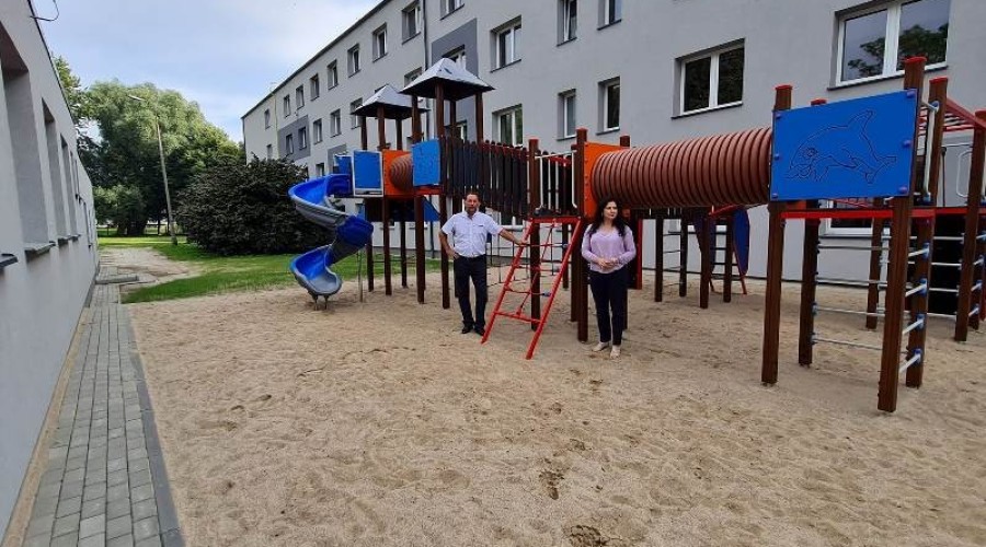 Nowy Dwór Gd. Plac zabaw przy SOSW oddany do użytku.05