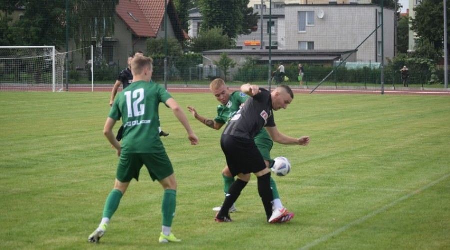 nowodworzanie przegrali mecz (8)