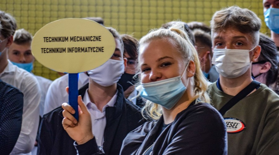 rozpoczęcie roku szkolnego zespol szkol (13)