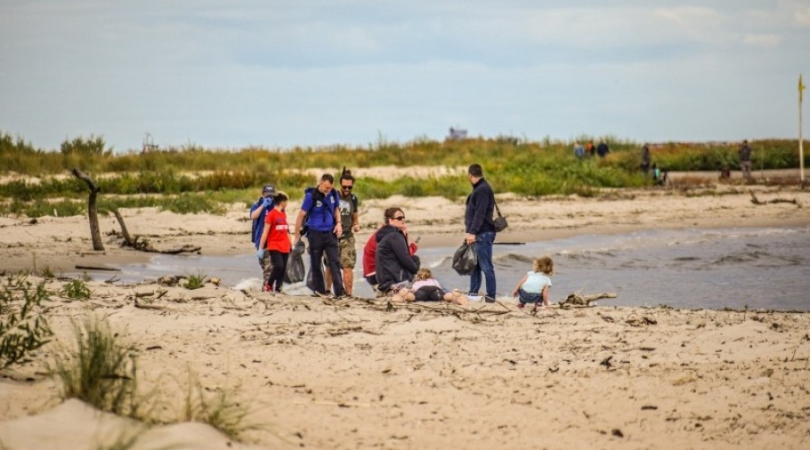 sprzątanie mewiej łachy26