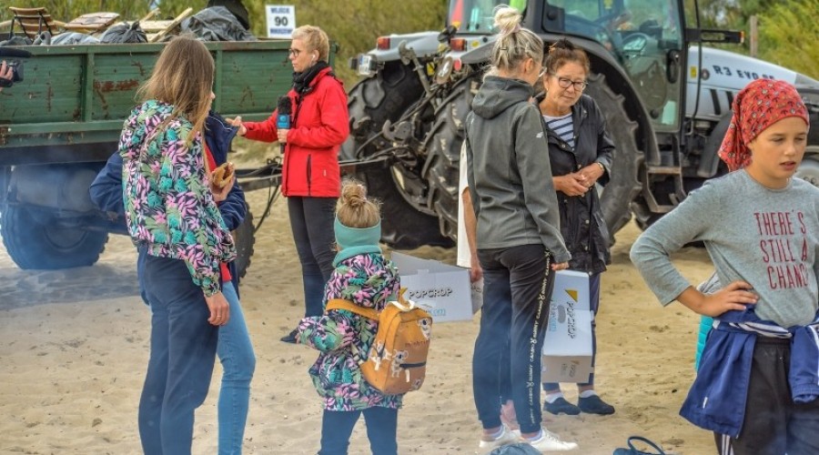 sprzątanie mewiej łachy31