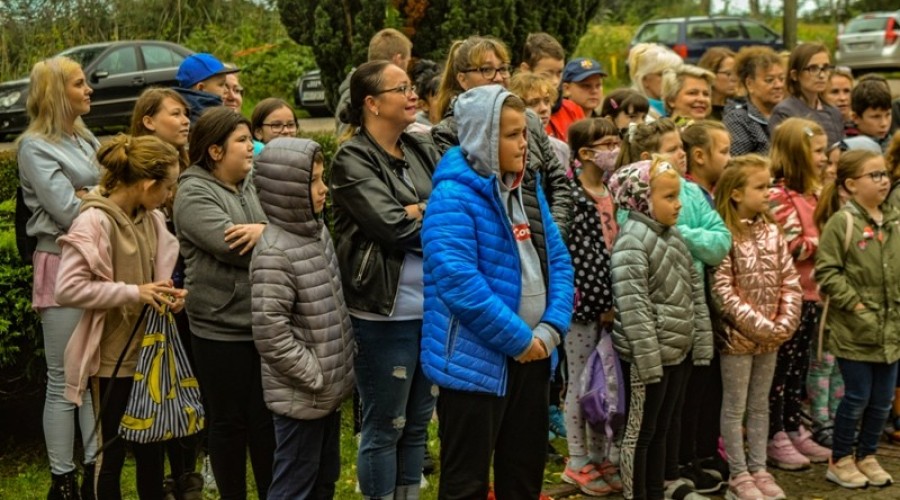 Otwarcie placu zabaw i festyn rodzinny w Tujsku (4)