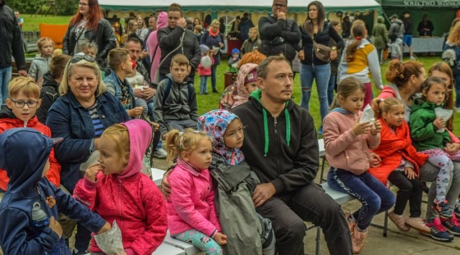 festyn charytatywny Drewnica0111