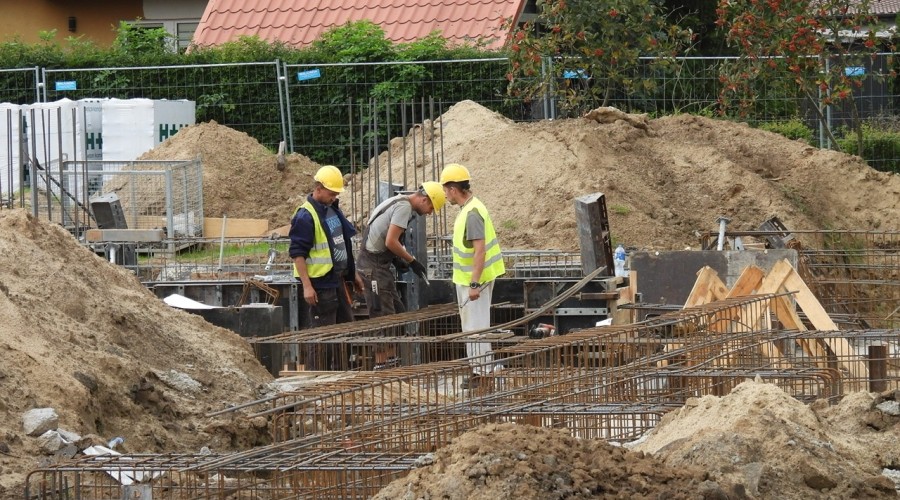 budowa hali drewnica