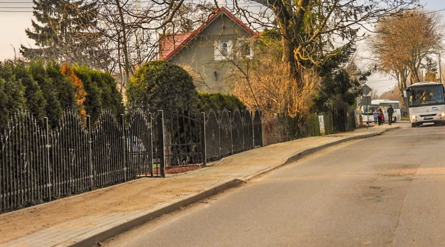 odbiór chodnika w marzęcinie (9)