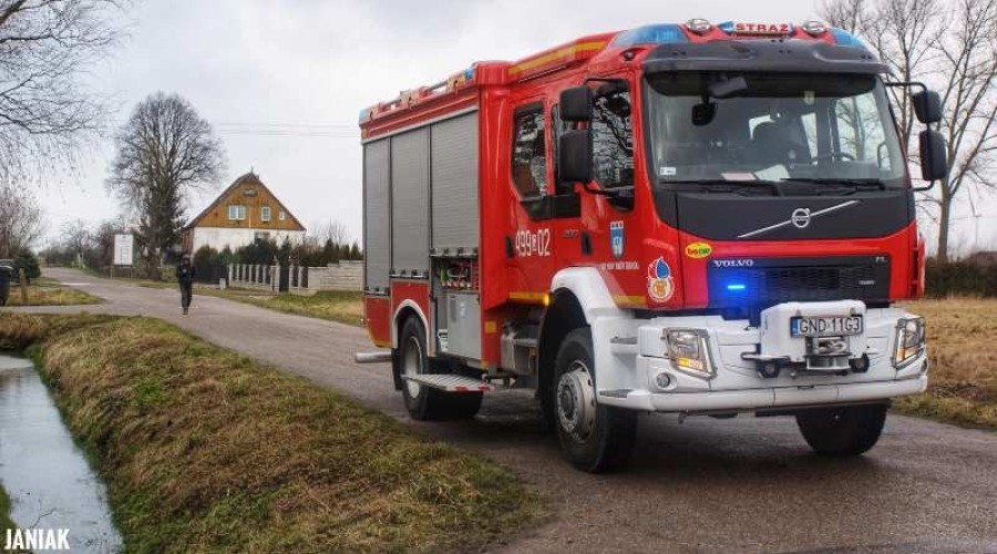 Powiat Nowodworski. Strażacy mieli pełne ręce roboty (9)