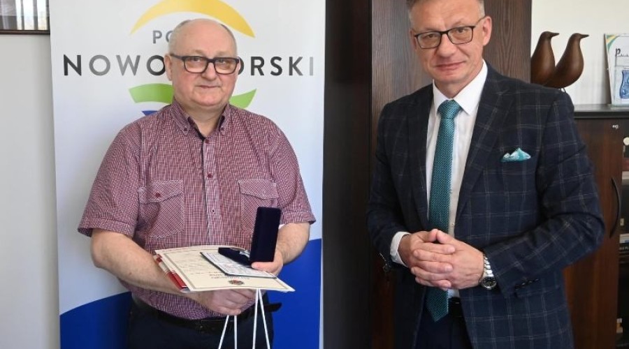 278564270_1374909883015428_8476400456142404439_n