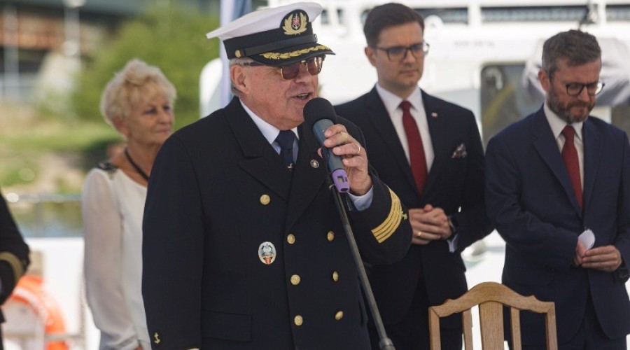 Umowa na Tor Wodny podpisana!09