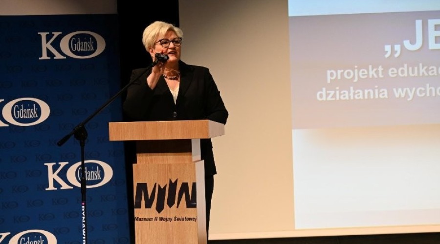 laureaci powiatu nowodworskiego (3)