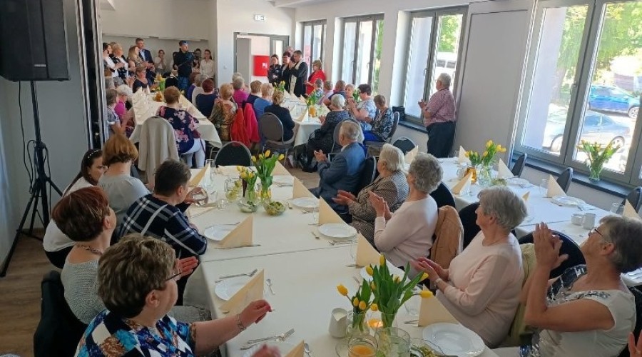 otwarcie swietlicy w drewnicy08