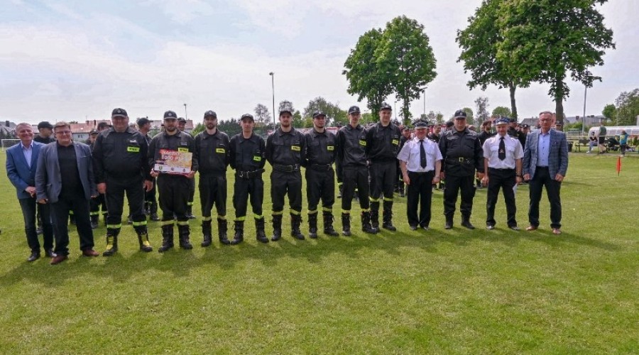 OSP Nowa Kościelnica najlepszą druzyna w powiecie nowodworskim.002