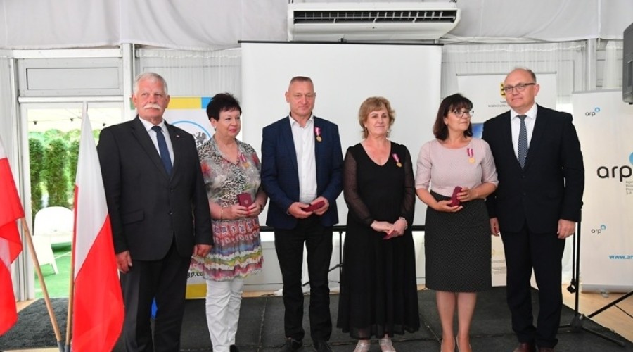 zloty medal dla wojt ewy dabskiej3