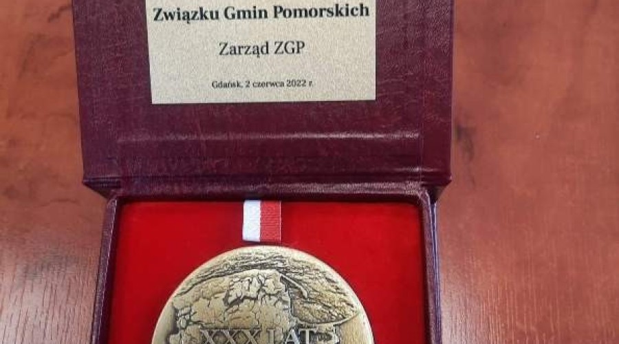 zloty medal dla wojt ewy dabskiej6