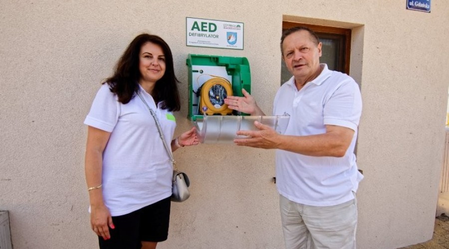 defibrylator dla krynicy morskiej10