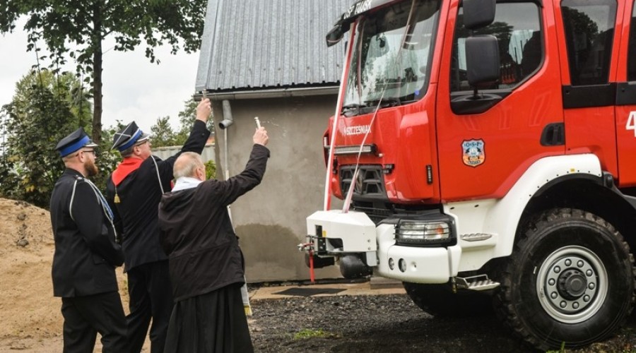 nowy wóz OSP Tujsk (34)