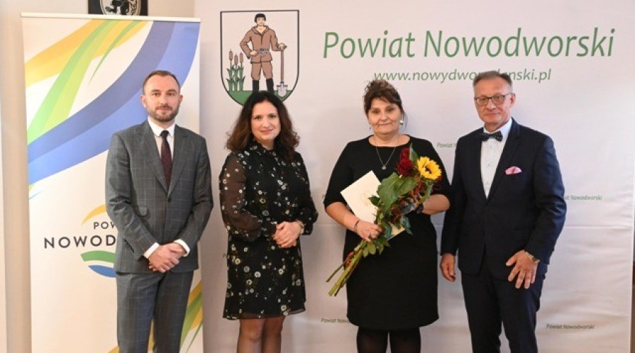 Nowy Dwór Gdański. Nagrody dla nauczycieli09