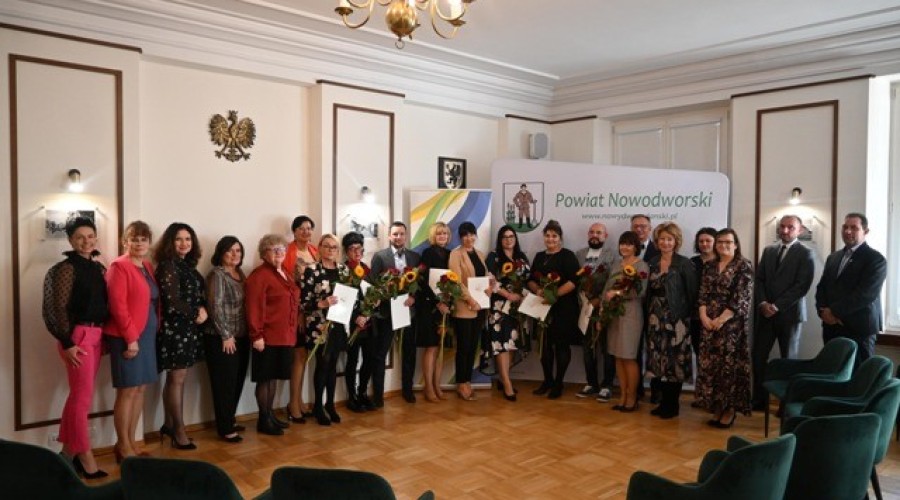 Nowy Dwór Gdański. Nagrody dla nauczycieli21