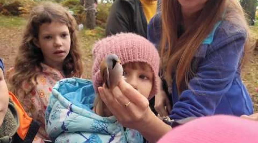 Jantar. Spotkanie uczniów z ornitologami ze stację terenowej Akcji Bałtyckiej.02