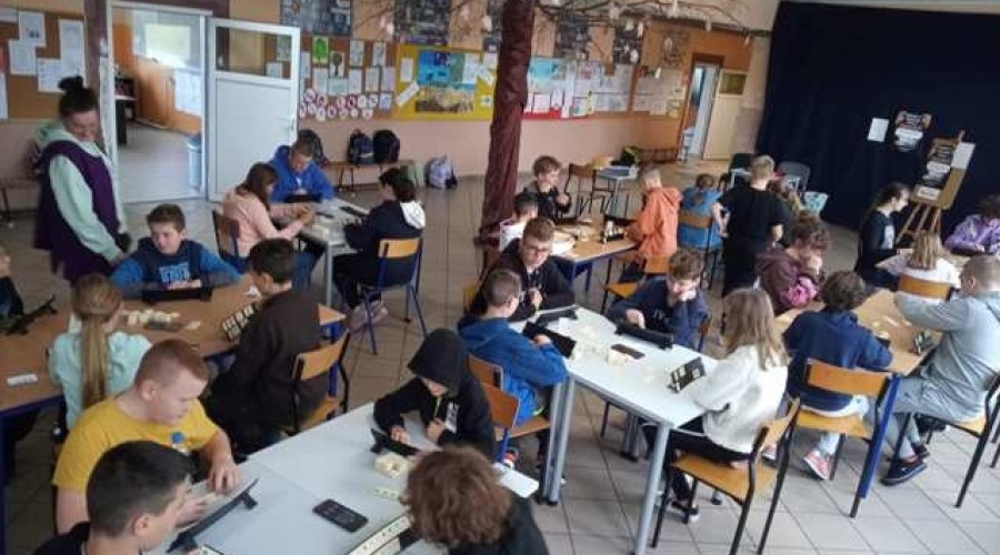 Oliwier Demidiuk zwycięzcą III turnieju Rummikub w Mikoszewie34