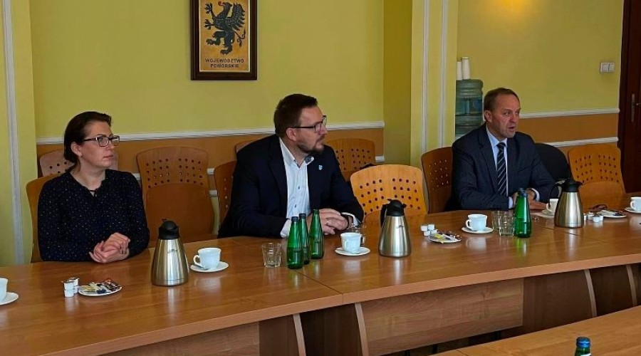 Umowa na modernizację Drogi Wojewódzkiej 501 podpisana03