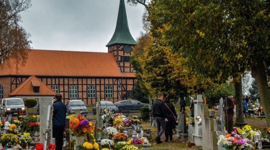 1 listopada powiat nowodworski44