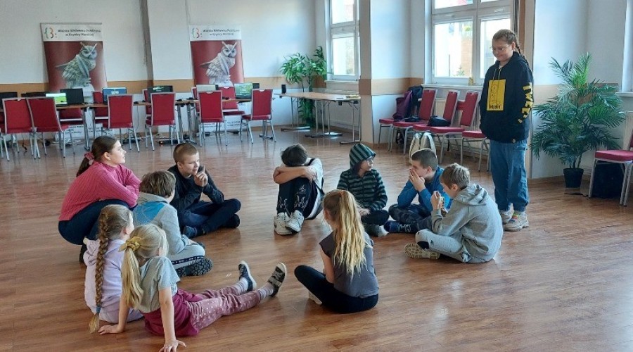 Ferie z biblioteką (2)