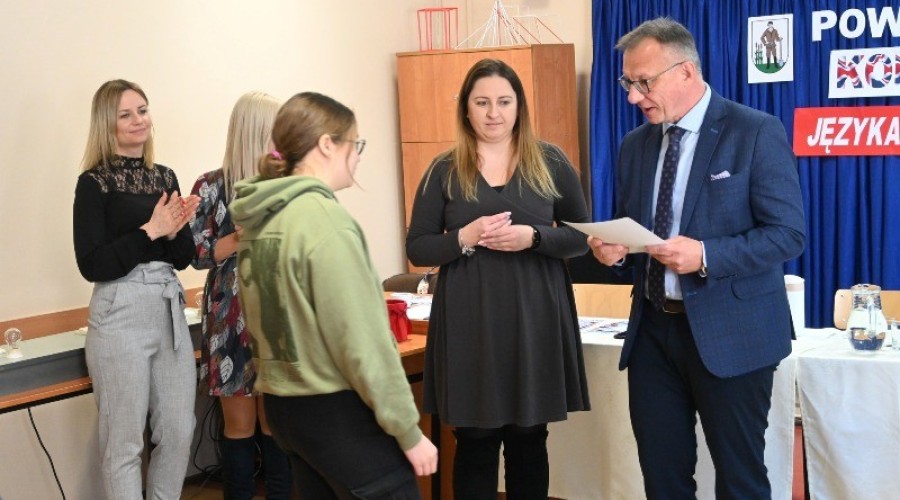 Powiatowego konkursu języka angielskiego z elementami wiedzy o krajach anglojęzycznych (26)