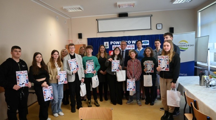 Powiatowego konkursu języka angielskiego z elementami wiedzy o krajach anglojęzycznych (32)