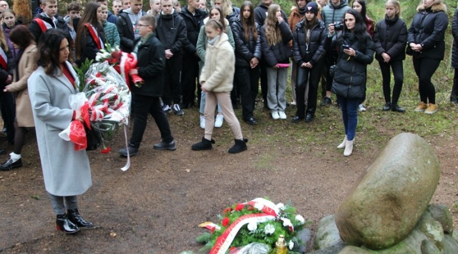 zastrzeleni w lesie muzeum stutthof18