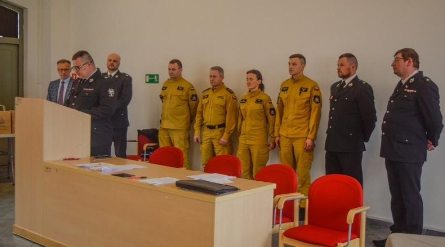 mlodzież zapobiega pożarom (42)