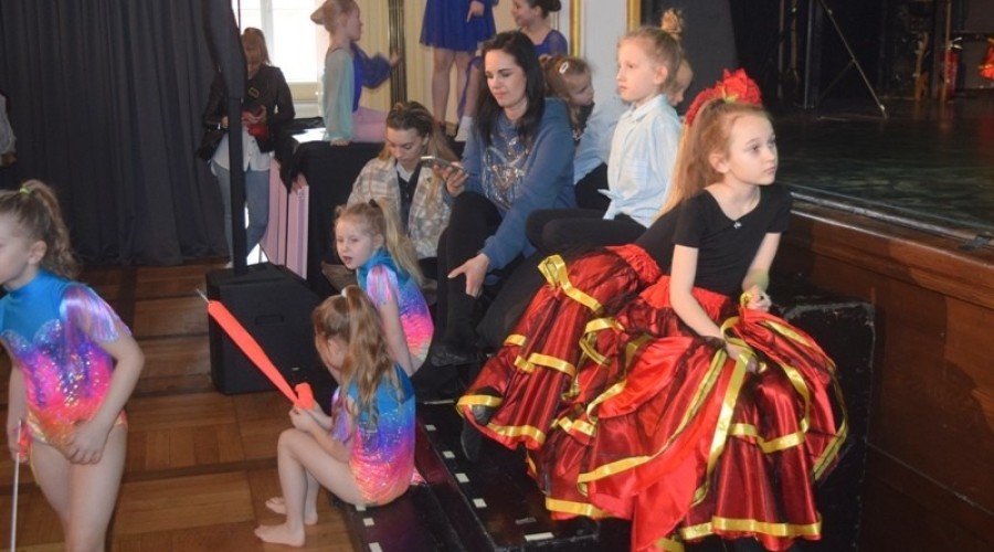 białobrzeski spring dance (23)