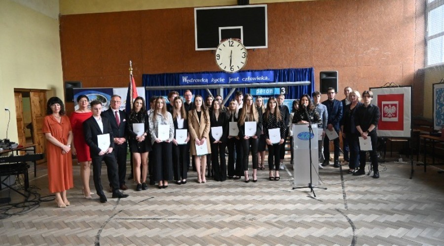 pozegnanie absolwentow zespolu szkol nowy dwor gd14