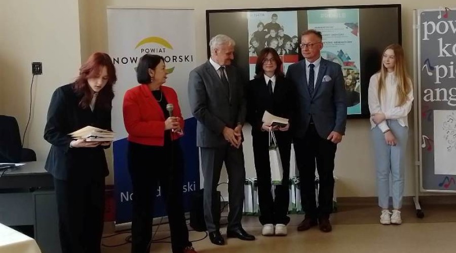 kpowiatowy konkurs piosenki angielskiej10