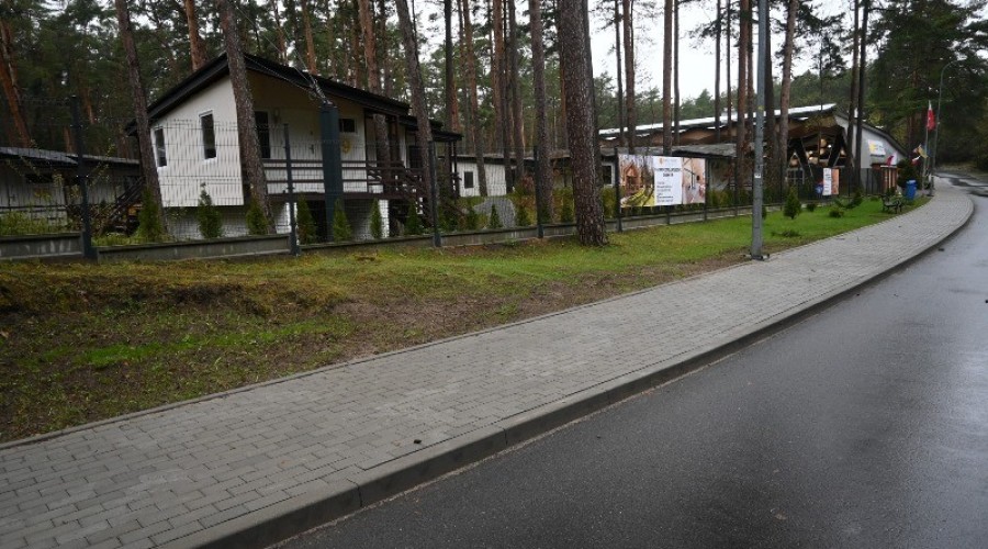 przebudowa chodnika przy drodze powiatowej nr 2326G ul. Morskiej zakończona. (7)