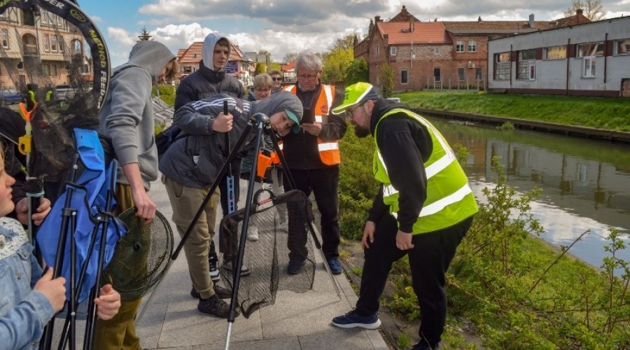 Zawody wędkarskie dla dzieci młodzieży (149)
