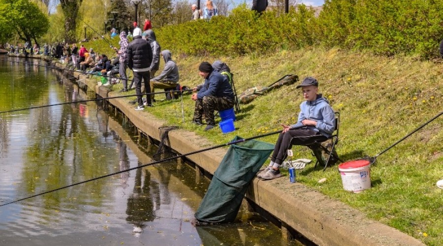 Zawody wędkarskie dla dzieci młodzieży (180)