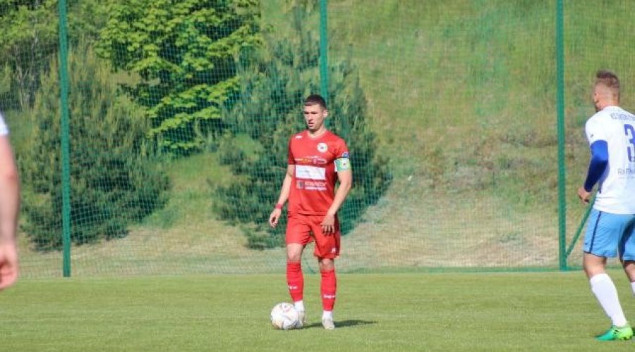 Niestety przegrywamy spotkanie z drużyną KS Skorzewo.12