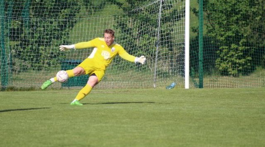 Niestety przegrywamy spotkanie z drużyną KS Skorzewo.25