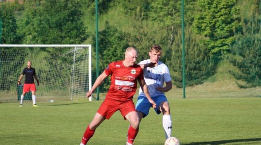 Niestety przegrywamy spotkanie z drużyną KS Skorzewo.44