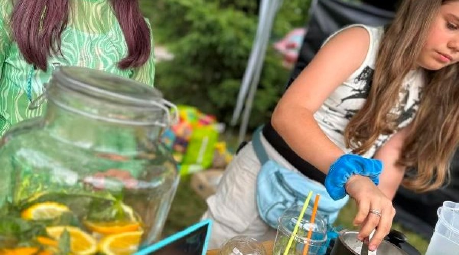 Drewnica wkopanie kapsuły czasu dzwynka_ kostychyn (16)