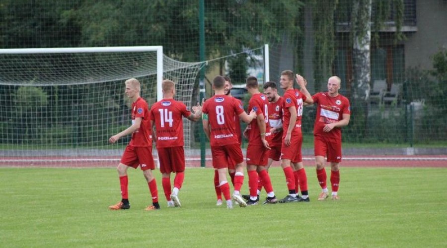 stare pole lks zulawy30