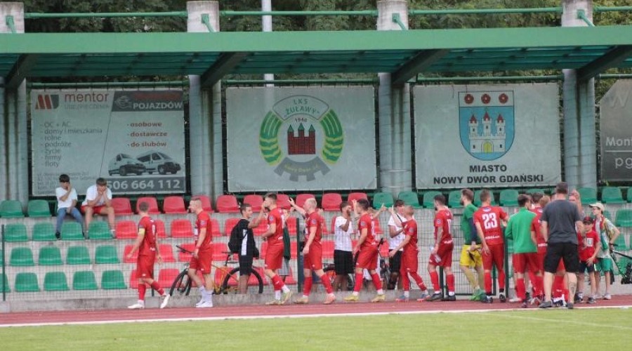 stare pole lks zulawy31